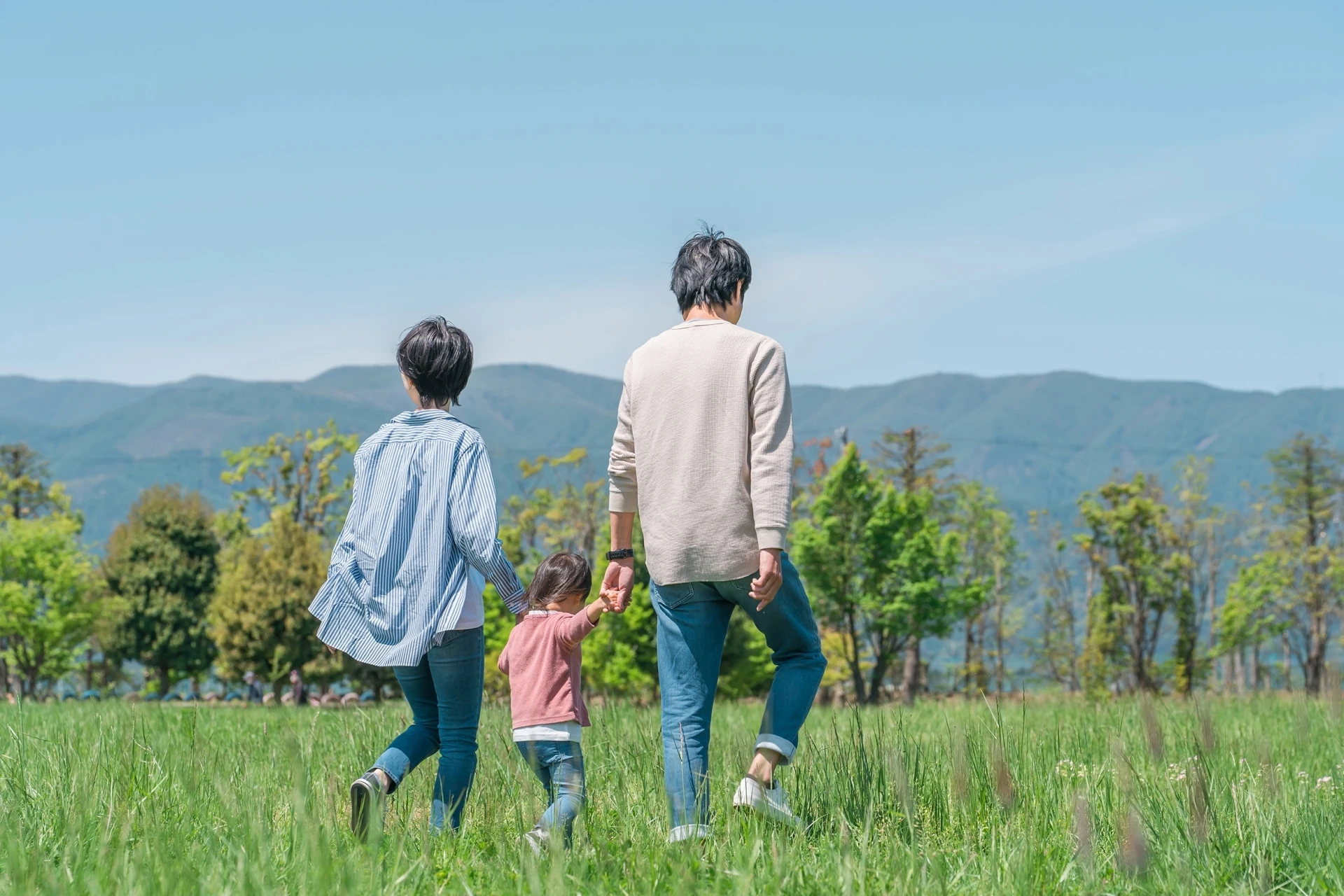 産後のあなたに寄り添う、腰痛改善の新時代。